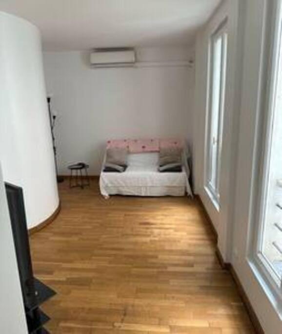 Apartment Champs-elysees 4 Beds Paris